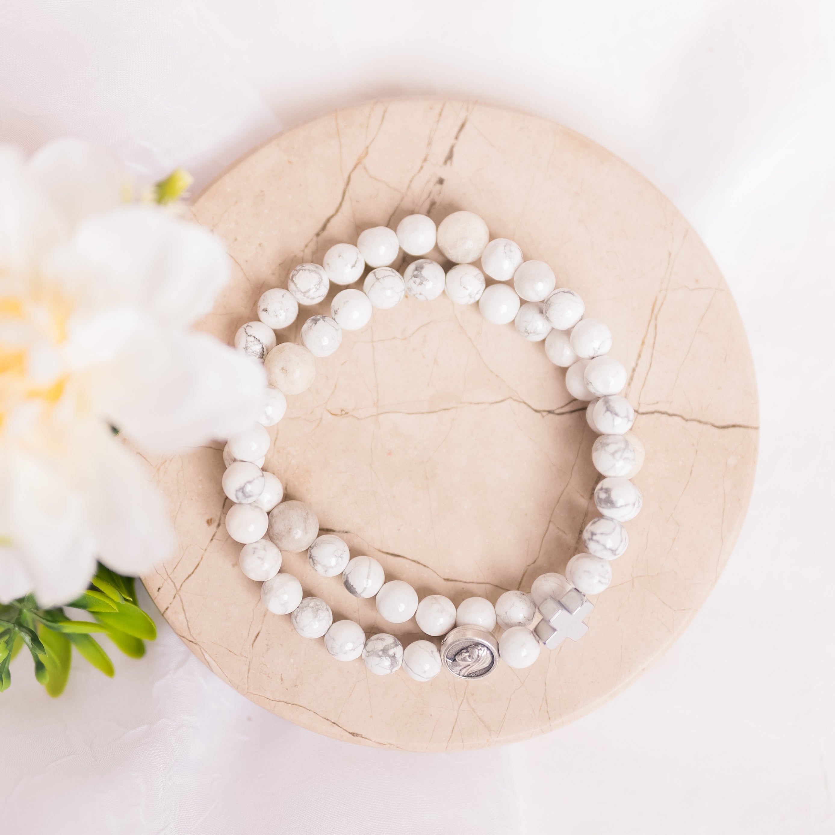 Gospa Rosario Pulsera Blanco